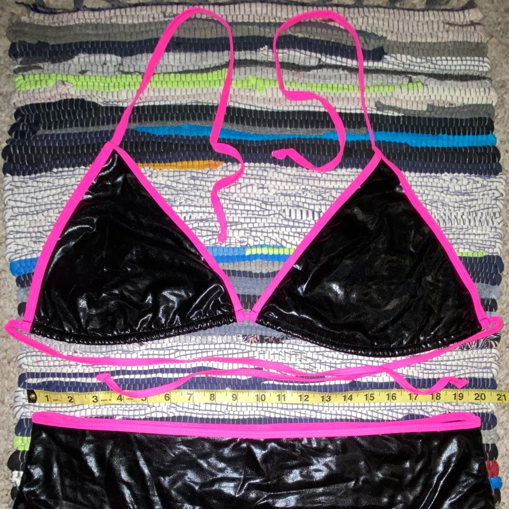 Plus Contrastt Binding Bikini Swimsuit (not wrinkly after washing)